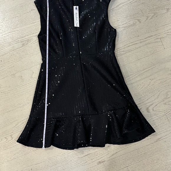 Sparkle & Shine! Beautiful Sequined Party Dress! - Picture 2 of 7